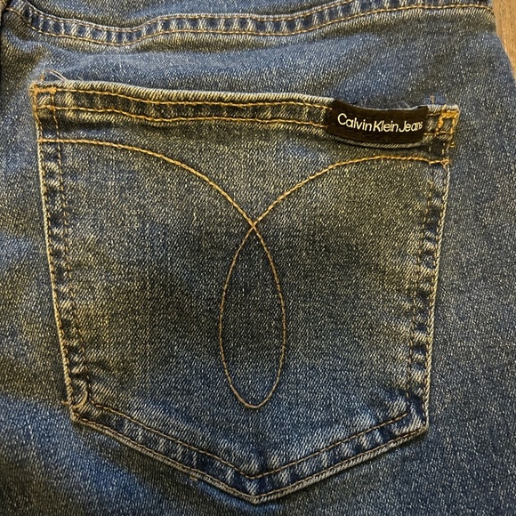 Calvin Klein Jeans - Picture 9 of 10